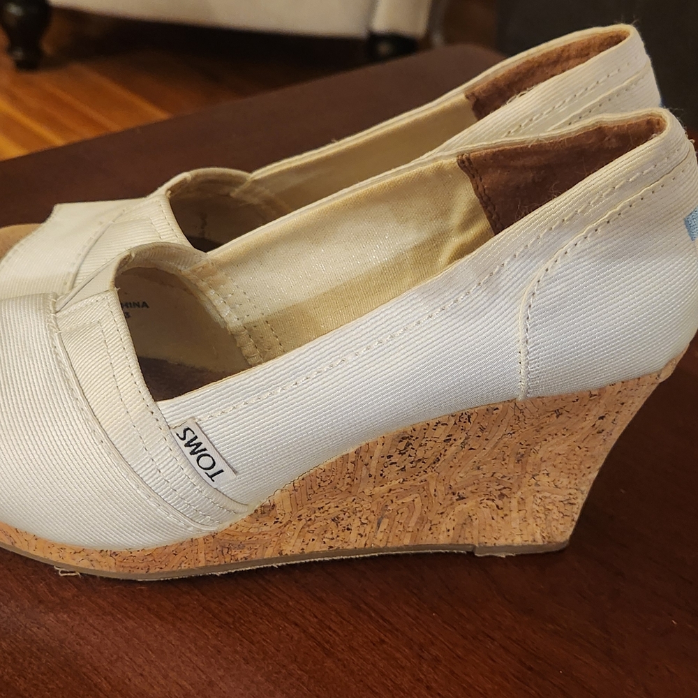 Toms Women's White Wedge Shoes
